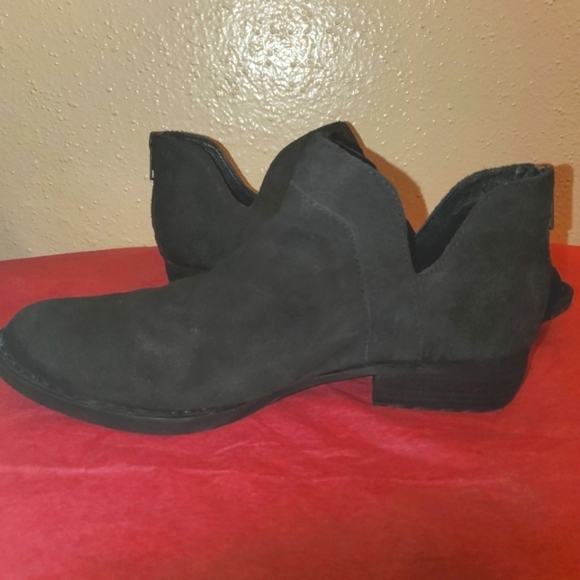 Born Womens Leather Ankle Boots 8 - Picture 6 of 13